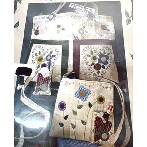 Bareroots #118 Flower & Heart Totes Sewing Pattern For Large Medium & Cell Phone